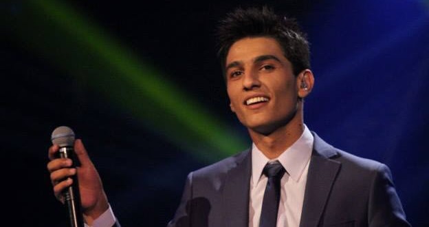 عساف يزوج أكثر من 200 عريس فلسطيني  ..  فيديو