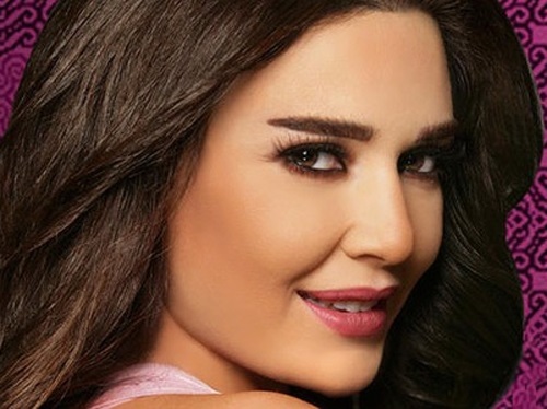 ماذا قالت سيرين عبد النور لرجل دعا الى دق المرأة يوميا ؟  ..  فيديو