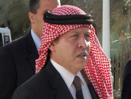 الملك يعزي بوفاة الأميرين عبدالرحمن وخالد آل سعود 