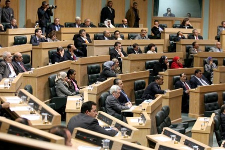 القانونية النيابية تناقش القانون المؤقت للاحوال الشخصية 