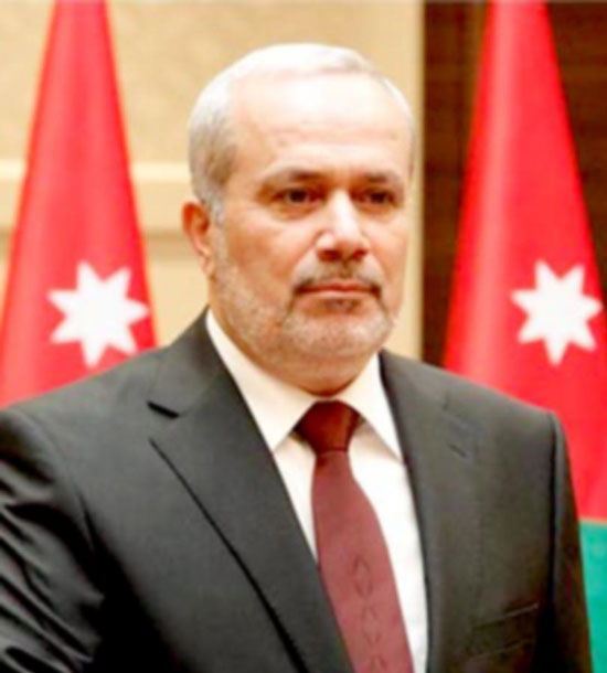 وزير الاوقاف يشجب الاعتداءات الاسرائيلية 