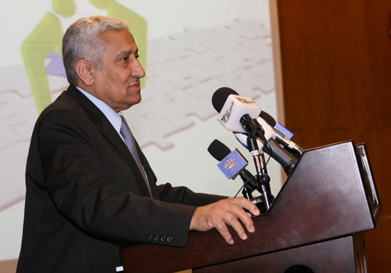 النسور يرعى مؤتمرا لوضع حلول لعجز الموازنة 