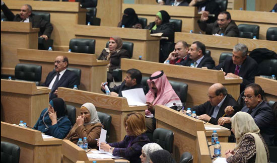 الحريات النيابية تساعد في توكيل محامين للطفل الشاعر 