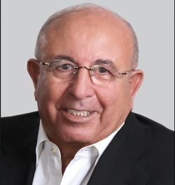 وفاة النائب السابق الدكتور صالح الوريكات