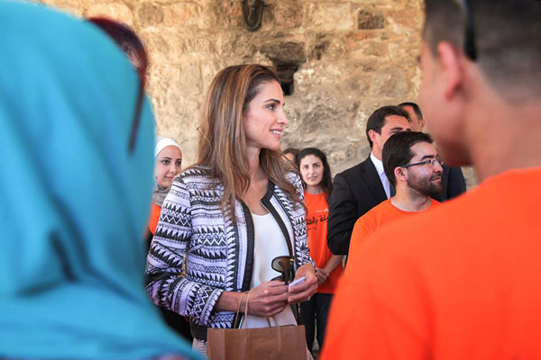 جداريات فنية تزين عمان بحضور الملكة  ..  صور