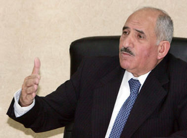 وزير التربية يطمئن على التوجيهي