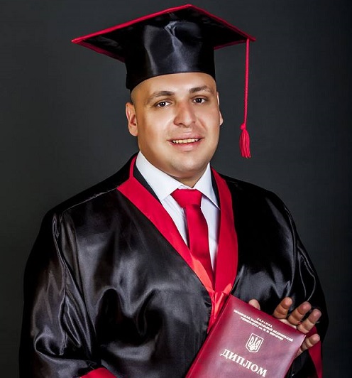 تهنئة لـ الدكتور محمد إبراهيم العمري