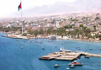 دعوة لاعفاء التجار من رسوم التخزين بميناء العقبة	