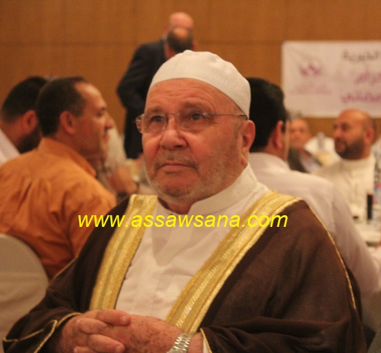 الداعية النابلسي يحاضر في منتدى الدستور