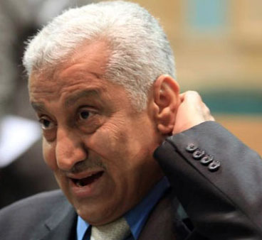 النسور :  ملتزمون بخطط المبادرة النيابية  .. 