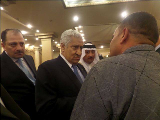 النسور يستمع لمطالب الصحفيين 