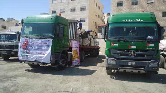 العروة الوثقى تقدم مساعدات انسانية إلى غزة 