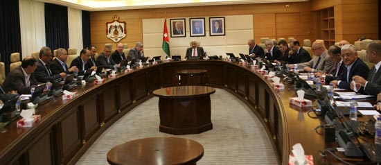 النسور يترأس اجتماع الاطار المتكامل الاقتصادي والاجتماعي