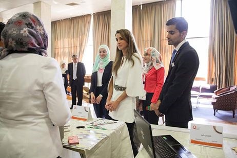 الملكة رانيا تتابع جانبا من الفعاليات