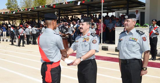 تخريج سرايا مستجدين بقوات الدرك