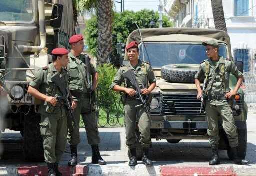 الجيش التونسي يقصف مواقع للمسلحين بعد تفكيك خلية