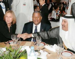 لقاء مثير بين ليفني ووزراء خارجية عرب  ..  !