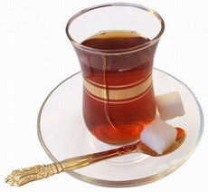 الشاي الساخن جدا يسبب سرطان الحلق