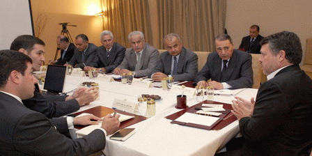 الملك يدعو للاسراع في انجاز وتنفيذ برنامج الطاقة النووية الأردني