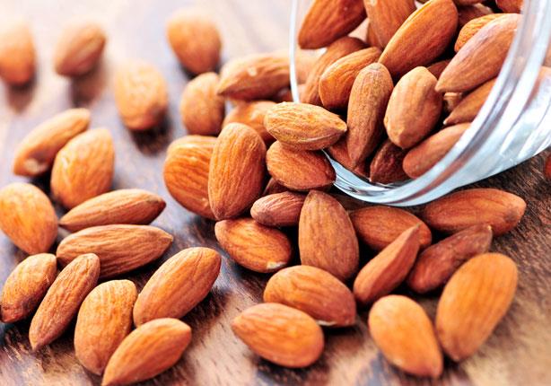 أطعمة من أجل شعر وأظافر صحية