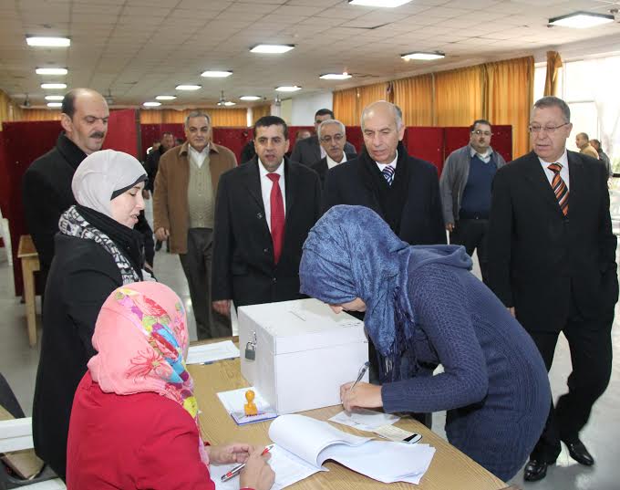 رئيس اليرموك يشيد بوعي الطلبة في انتخابات الأندية