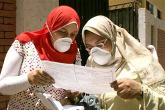 جامعات مصرية تبث محاضراتها عبر الفضائيات خوفاً من الانفلونزا