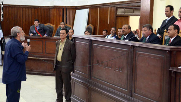 بديع أمام المحكمة: اتفقت مع الفلسطينيين على الجهاد ضد إسرائيل
