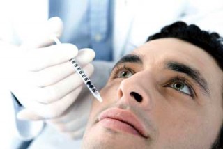 الأردن : الرجال يتفوقون على النساء بعمليات التجميل