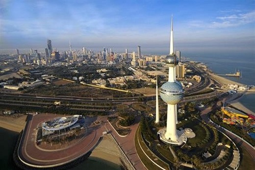الكويت : تخصيص منحتين جامعيتين باسم الشهيد الكساسبة 