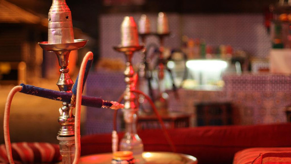الشيشة بـ200 سيجارة ..  وتعرضك للموت باليورانيوم