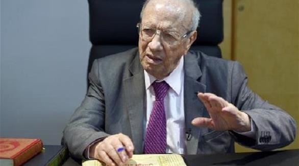 السبسي: إرهابي ثالث شارك بهجوم باردو لا يزال هاربا