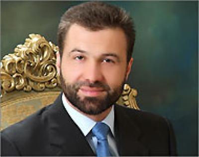والد أمجد قورشة في ذمة الله