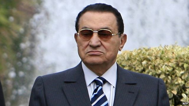 تأجيل الطعن ببراءة مبارك