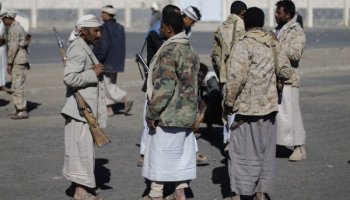 الجزائر تجلي 160 من رعاياها من اليمن 
