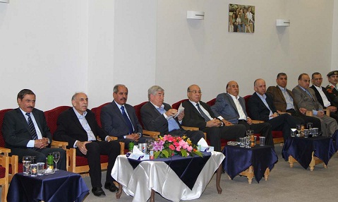 مدير الخدمات الطبية يلتقي مديريها السابقين
