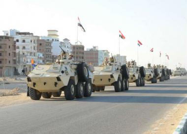 مصدر عسكري مصري: مصر ستدخل اليمن بريا خلال ايام.
