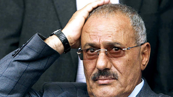 أنباء عن مغادرة المخلوع صالح اليمن