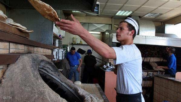العمالة الاردنية تبحث عن مكان في سوق العمل 