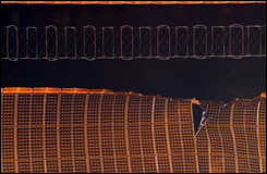 ناسا تشدد على ضرورة اصلاح الهوائي الشمسي التابع لمحطة الفضاء الدولية