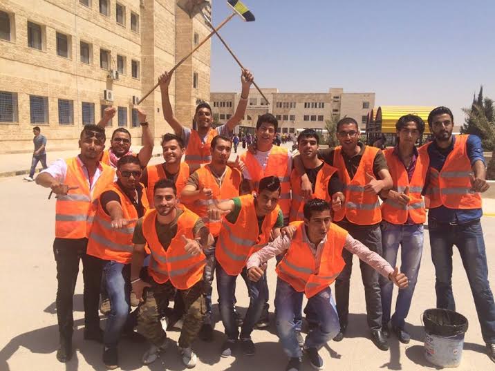 يوم عمل تطوعي في الجامعات لكتلة التجديد