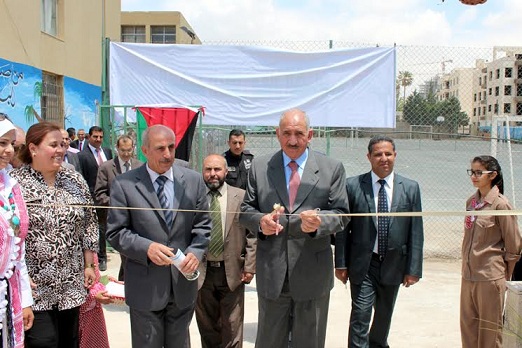 الذنيبات يفتتح مدرسة في بدر وحديقة باسم الكساسبة  ..  صور