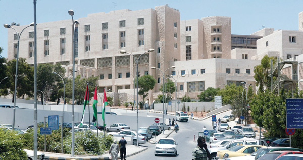 دراسة: 87% نسبة توفر الادوية الاساسية بالقطاع العام
