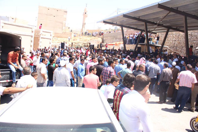 فك الحجز عن 100 تاجر بقضية الترميش .. 