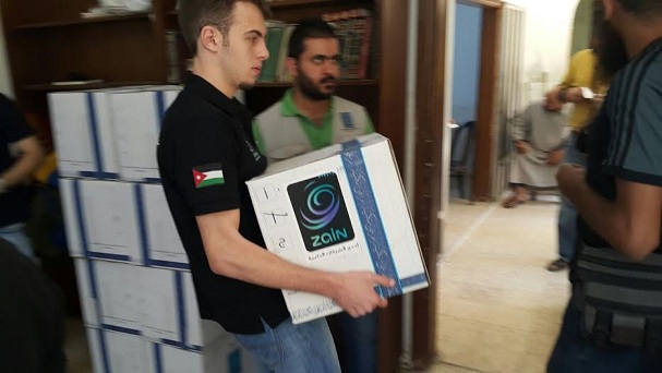  زين توقع اتفاقية تعاون مع تكية أم علي لتوزيع  طرود الخير