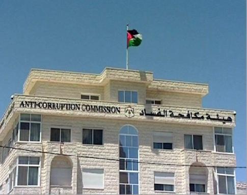 الفساد تضع يدها على 32 شركة  ..  أسماء