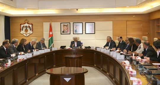 النسور يكلف شبيب بعقد اجتماع في العقبة