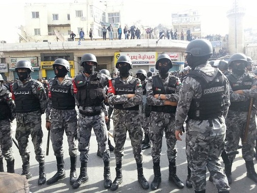 الدرك يعتقل 15 شخصا ويلاحق 20 بالكرك