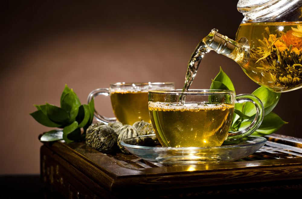 الشاي الأخضر ..  يمنع تدهور حالة المفاصل