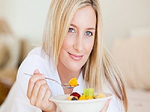 ما أهم الأطعمة التي تمنح بشرتك الحيوية ؟ 