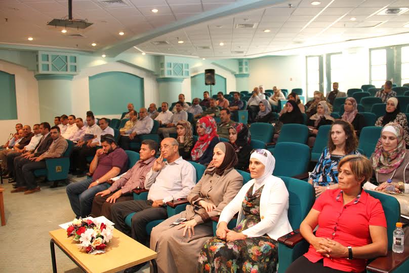 البلقاء التطبيقية : تخريج عدداً من الدورات المتخصصة